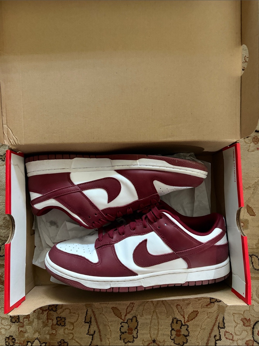 Nike Men's Dunk Low Retro - White & Burgundy (Maroon) Size 10.5